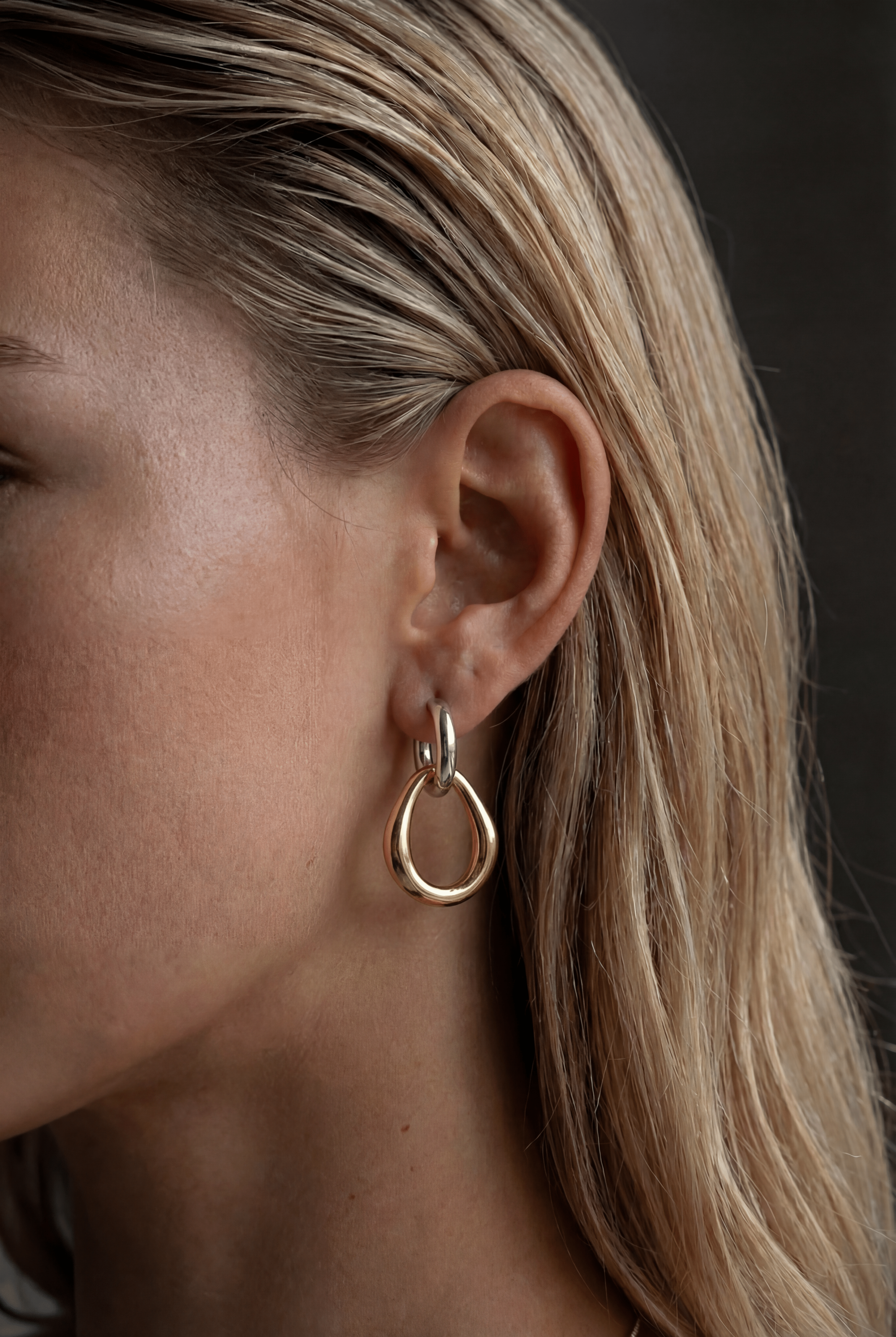 MIZU HOOPS EARRINGS - Kumaya Amsterdam